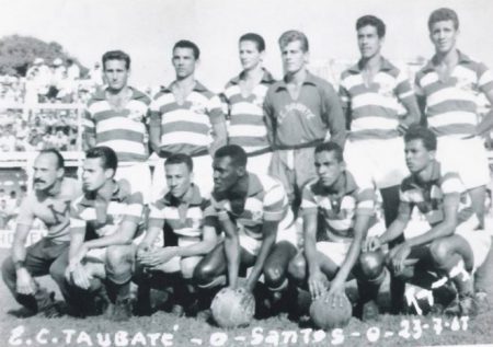 Equipe do Taubaté em 1961 (Foto: Moacir Santos)