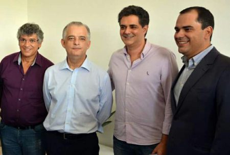 P Afonso, Marcio F, Ortiz Jr e ver Vidal